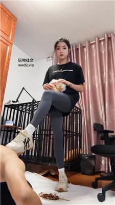 泡泡巧克力脏鞋底-踩踏喂食呕吐物 bf46503