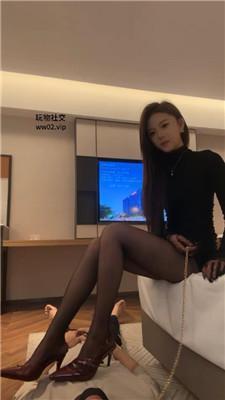 车模尹高跟黑丝踩踏/丝袜脚捂脸/强制圣水/内裤套 bf46498