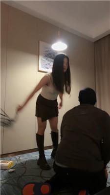 子熙大人吃烟灰/长靴暴力踢踹 JS241102-16