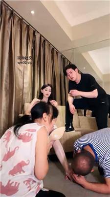 艾琳175推荐-情侣主VS情侣奴-超强羞辱 bf46468