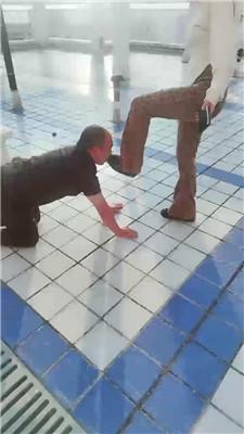 【爱秀套图】【西北傻子】173学生主楼顶调-圣水浓痰烟痰bf46476