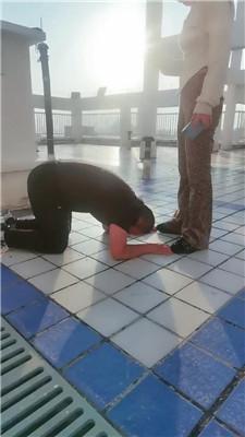 西北傻子173学生主楼顶调-圣水浓痰烟痰 bf46476