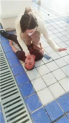 西北傻子173学生主楼顶调-圣水浓痰烟痰 bf46476