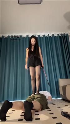 辣辣bb骑马耳光sp/坐脸窒息喂口水 bf46408