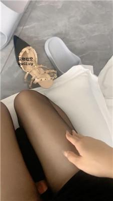 丝雯骑狗背恋足狂舔 bf46407