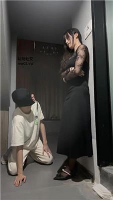 狗哥抽耳光/舔黑丝高跟/转胯踩踏/赏赐圣水 bf46329