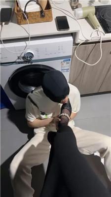 狗哥抽耳光/舔黑丝高跟/转胯踩踏/赏赐圣水 bf46329