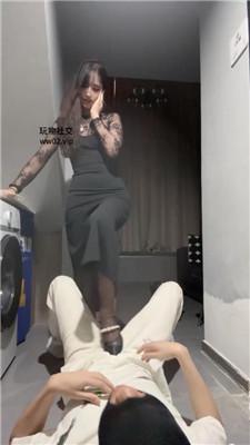 狗哥抽耳光/舔黑丝高跟/转胯踩踏/赏赐圣水 bf46329