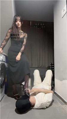 狗哥抽耳光/舔黑丝高跟/转胯踩踏/赏赐圣水 bf46329