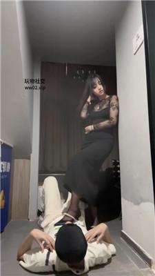 狗哥抽耳光/舔黑丝高跟/转胯踩踏/赏赐圣水 bf46329