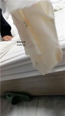 沈阳小苹果素人小姐姐的船袜玉足虐 JS241028-22