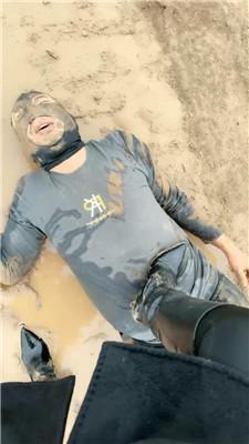 辣姐户外泥地训练人形犬 bf46253