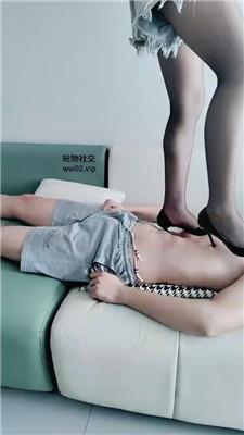 糟糕糕运动鞋白袜+黑丝高跟全体重踩踏 bf46257