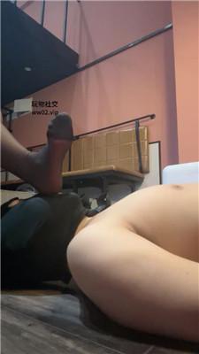 黑兔重口-脏鞋黑丝碾压踩/脚深喉喂酸奶/赏赐圣水 bf46243