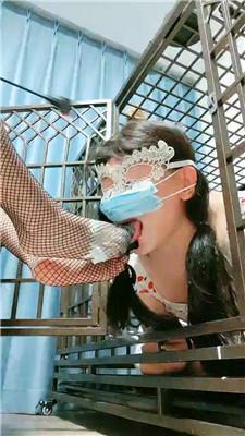 喵酱紫母畜-囚禁狗笼/网袜玩虐/脚喂酸奶/喂口水 bf46230