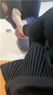 甜音骑马跪爬/跪舔原味白袜 JS241113-16