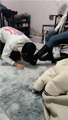 苏苏双S-骑马狗爬/sp鞭打/舔脏鞋 bf49940