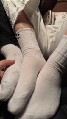 素人挖掘机路边开发羞涩姐妹花轮流虐 bf49936