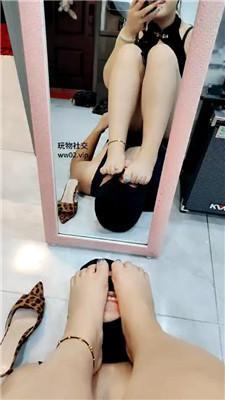 李老师嘴叼高跟/全体重踩踏/坐脸窒息 bf49938