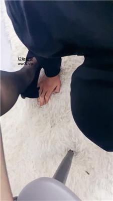 沐沐大大散鞭鞭打/黑丝全体重踩踏/掐乳 JS241026-2