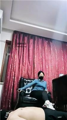 冷颜鞋绑脸呼吸控制/运动鞋白袜踩踏 bf46194