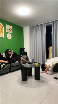 辣姐袜子塞嘴重度强制鞭打 JS241025-10