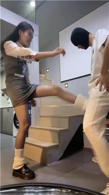 狗哥开发素人小姐姐皮鞋白袜踩虐 bf46196