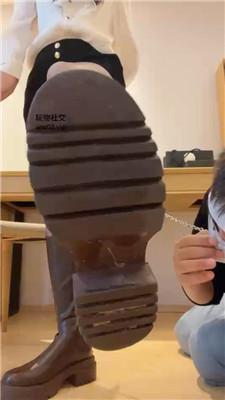清酒长靴磕头踩虐/脚深喉 bf46193