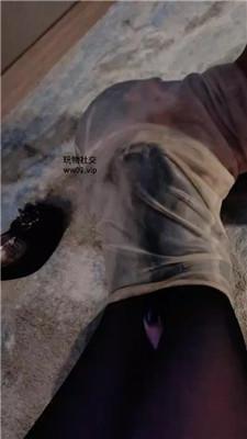 魔鬼天使超臭丝袜脚呼吸控制 JS241025-8