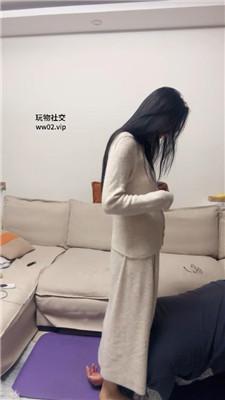 埋汰御姐女神玉足踩虐 bf49892