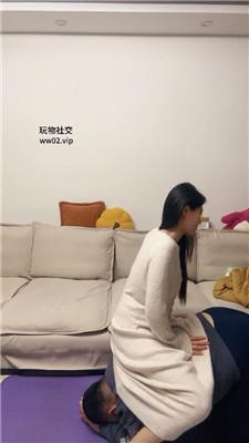 埋汰御姐女神玉足踩虐 bf49892