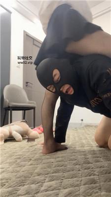 姗姗高跟网袜踩虐/sp鞭打 JS241112-41