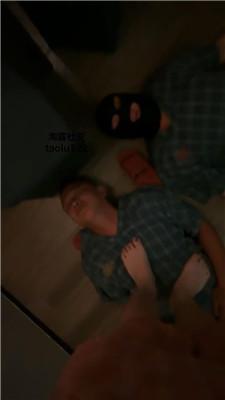 子熙大人按摩店双奴舔技师的脚/奴下奴 JS241112-25