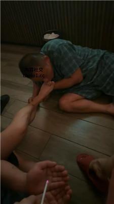 子熙大人按摩店双奴舔技师的脚/奴下奴 JS241112-25