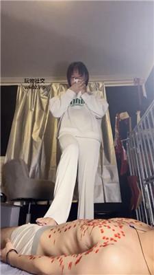 璋爷裸足恋足舔/滴蜡 bf79871