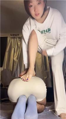 璋爷裸足恋足舔/滴蜡 bf79871