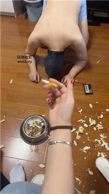 【爱秀套图】【HB00后情侣】白袜脚踩虐/狗盆脚踩喂食JS241112-15