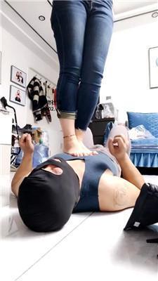 李老师骑狗背/长靴小白鞋玉足踩踏 bf46823