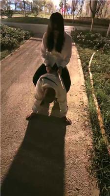 蜜雪户外狗爬犬化/清理脏鞋/白袜窒息 bf46813