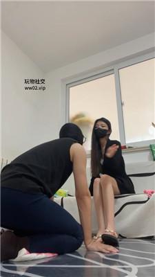 梓晨大大御姐S-玉足诱惑/脚下踩踏喂食 JS241109-16