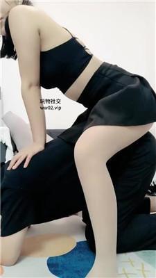 梦中女王肉丝脚踢裆踩虐 bf46806