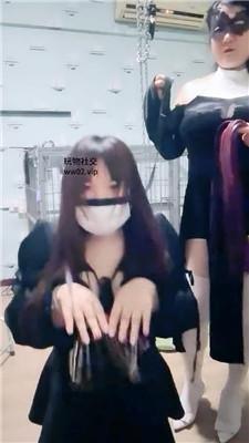 冰魂恶毒继母虐待两狗女儿 bf46799