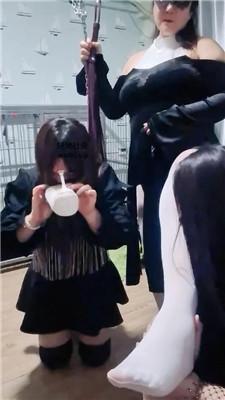 冰魂恶毒继母虐待两狗女儿 bf46799