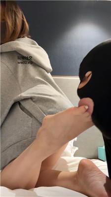 小x大王沉浸式-吮吸脚趾/玉足插嘴 bf46804