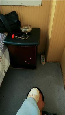 刘二狗开发女仆店小姐姐-小白鞋原味棉袜 JS241109-6