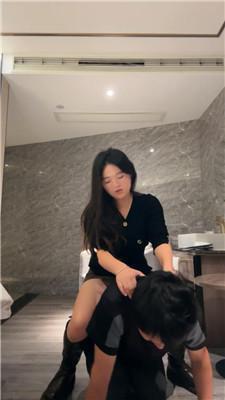 子熙大人骑马转胯/皮靴踩虐/喂口水/白袜窒息/赏赐圣水 bf46785