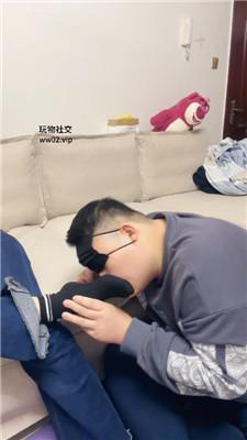 埋汰仔细品尝主人的黑棉袜 bf46783