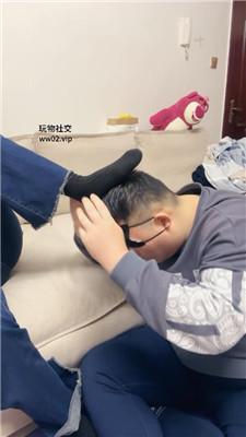 埋汰仔细品尝主人的黑棉袜 bf46783