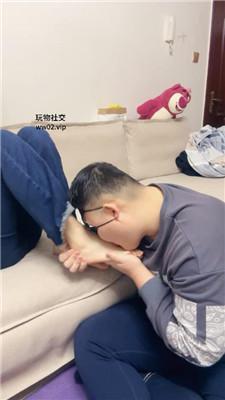 埋汰仔细品尝主人的黑棉袜 bf46783