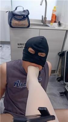 苏苏不苏白丝玉足深喉狂舔 JS241107-17